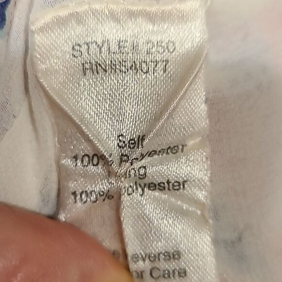 Cabi pastel blue, pink and green abstract flowy‎ polyester tank top - Picture 3 of 4